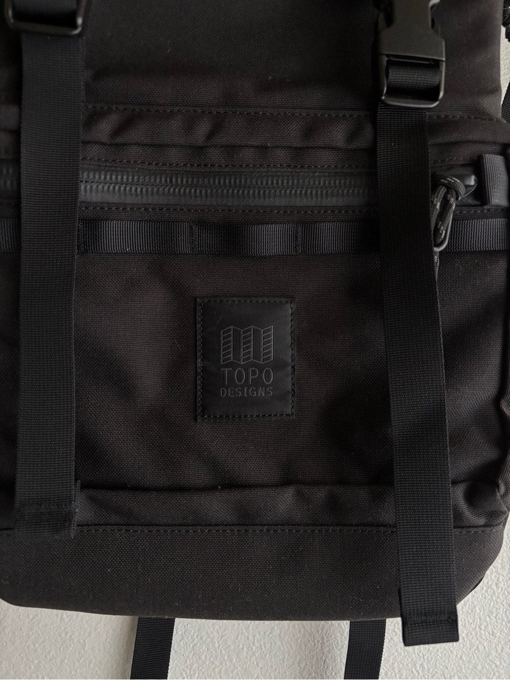 Topo Designs Rover Pack Tech Backpack Black - New with Tag - Picture 2 of 11